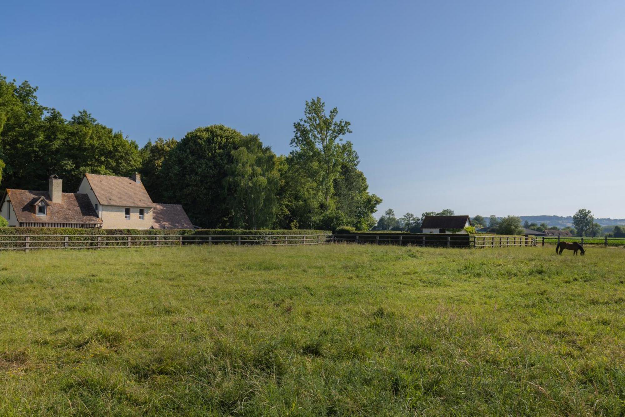 La Maison Corniere Bieville-en-Auge Esterno foto